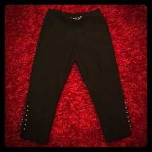Rhinestone wide waist black capris sz 6